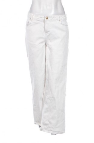 Damskie jeansy Pieces, Rozmiar L, Kolor Biały, Cena 84,99 zł