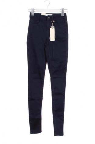 Дамски дънки Pieces, Размер XXS, Цвят Син, Цена 19,42 €