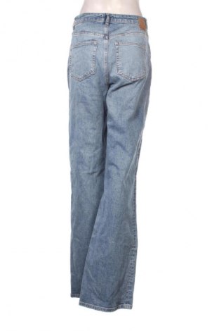 Damskie jeansy Pieces, Rozmiar M, Kolor Niebieski, Cena 42,99 zł