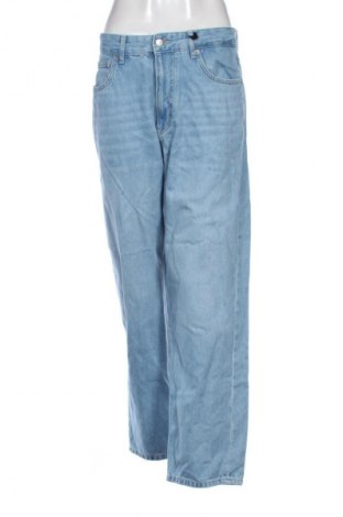 Дамски дънки Pull&Bear, Размер L, Цвят Син, Цена 12,27 €