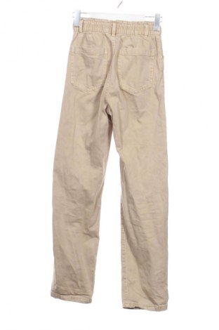 Blugi de femei Pull&Bear, Mărime XXS, Culoare Bej, Preț 36,99 Lei