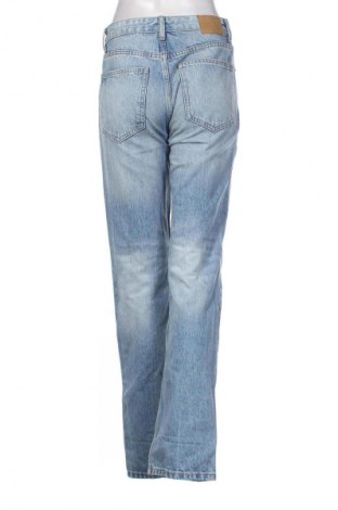 Γυναικείο Τζίν Pull&Bear, Μέγεθος S, Χρώμα Μπλέ, Τιμή 13,99 €