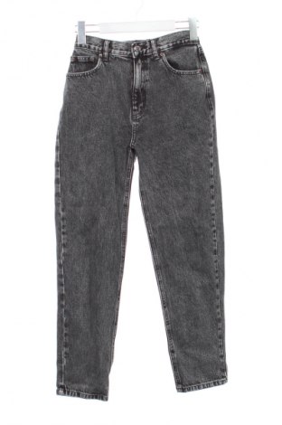 Blugi de femei Pull&Bear, Mărime XS, Culoare Negru, Preț 59,99 Lei