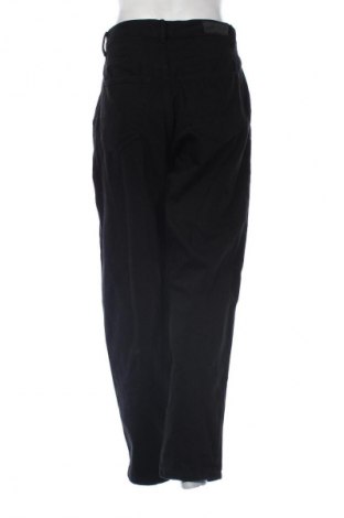 Дамски дънки Pull&Bear, Размер M, Цвят Черен, Цена 19,58 €