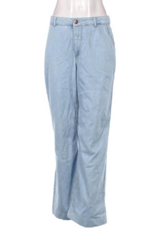 Blugi de femei Rinascimento, Mărime M, Culoare Albastru, Preț 84,99 Lei
