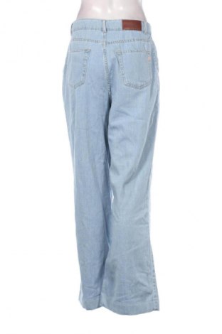 Blugi de femei Rinascimento, Mărime M, Culoare Albastru, Preț 84,99 Lei