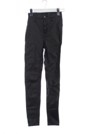 Blugi de femei Stradivarius, Mărime XXS, Culoare Negru, Preț 35,99 Lei