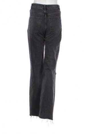 Női farmernadrág Stradivarius, Méret S, Szín Fekete, Ár 6 179 Ft