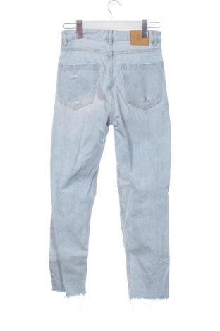 Γυναικείο Τζίν Stradivarius, Μέγεθος XS, Χρώμα Μπλέ, Τιμή 9,49 €