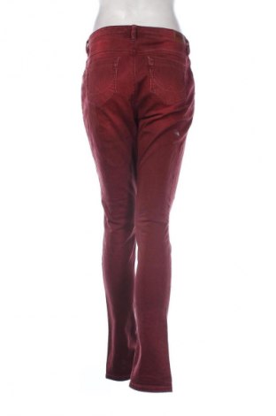 Дамски дънки Superdry, Размер L, Цвят Червен, Цена 17,38 €