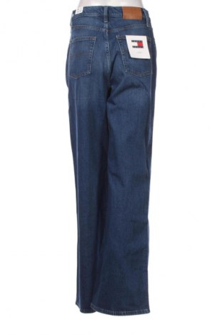 Дамски дънки Tommy Jeans, Размер S, Цвят Син, Цена 86,91 €