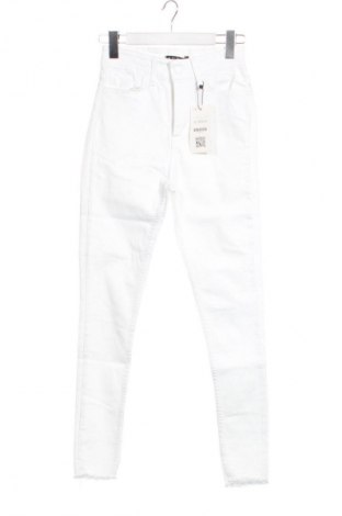 Γυναικείο Τζίν Unbranded, Μέγεθος S, Χρώμα Λευκό, Τιμή 16,99 €