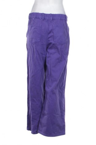 Damskie jeansy United Colors Of Benetton, Rozmiar M, Kolor Fioletowy, Cena 93,99 zł