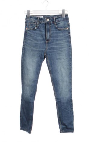 Blugi de femei Zara, Mărime S, Culoare Albastru, Preț 85,99 Lei, #135035627