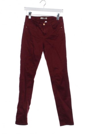 Blugi de femei Zara, Mărime S, Culoare Roșu, Preț 42,99 Lei
