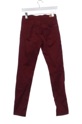 Blugi de femei Zara, Mărime S, Culoare Roșu, Preț 42,99 Lei