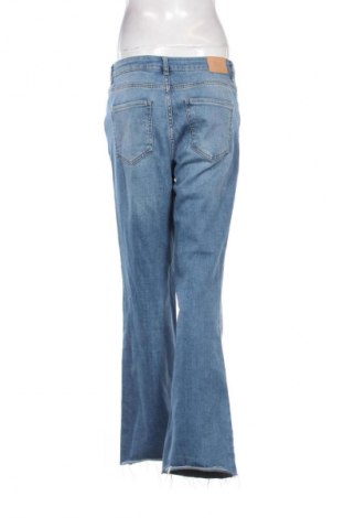 Γυναικείο Τζίν Zara, Μέγεθος L, Χρώμα Μπλέ, Τιμή 11,99 €