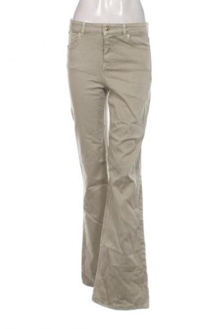 Damen Jeans Zara, Größe M, Farbe Grün, Preis € 17,99