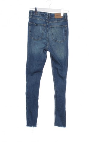 Damskie jeansy Zara, Rozmiar XS, Kolor Niebieski, Cena 64,99 zł