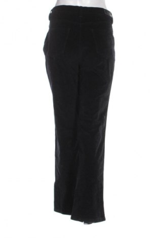 Γυναικείο κοτλέ παντελόνι Brax, Μέγεθος M, Χρώμα Μαύρο, Τιμή 9,99 €