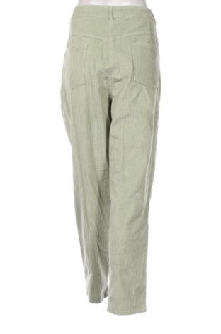 Damen Cordhose Gina, Größe XL, Farbe Grün, Preis € 8,99