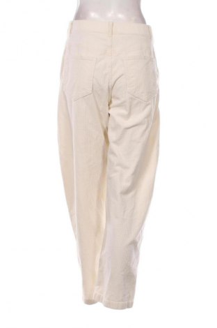 Дамски джинси Uniqlo, Размер S, Цвят Бял, Цена 23,00 €