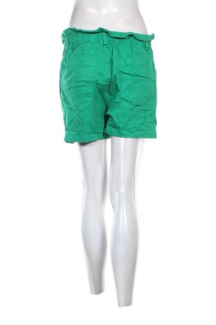 Дамски къс панталон Beloved, Размер M, Цвят Зелен, Цена 6,13 €