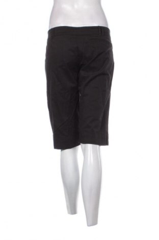 Γυναικείο κοντό παντελόνι Bershka, Μέγεθος XL, Χρώμα Μαύρο, Τιμή 7,99 €