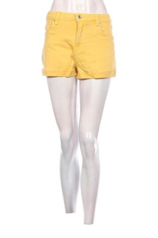 Dámske kraťasy  Bershka, Veľkosť S, Farba Žltá, Cena  8,37 €