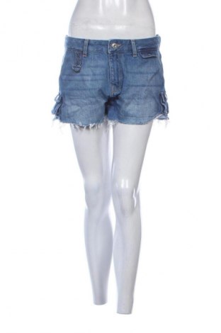 Γυναικείο κοντό παντελόνι Bershka, Μέγεθος L, Χρώμα Μπλέ, Τιμή 6,99 €