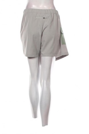 Pantaloni scurți de femei Crane, Mărime S, Culoare Gri, Preț 11,99 Lei