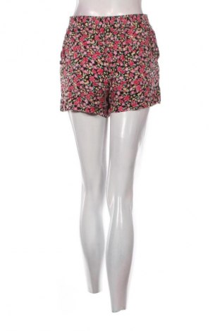 Dámské kraťasy  Defacto, Velikost S, Barva Vícebarevné, Cena  119,00 Kč