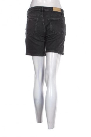 Dámské kraťasy  Edc By Esprit, Velikost M, Barva Černá, Cena  247,00 Kč