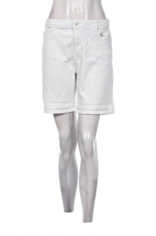 Γυναικείο κοντό παντελόνι Esprit, Μέγεθος XL, Χρώμα Λευκό, Τιμή 10,99 €