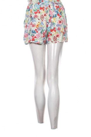 Pantaloni scurți de femei H&M, Mărime S, Culoare Multicolor, Preț 37,25 Lei