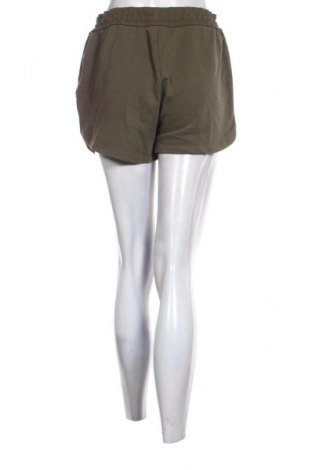 Dámské kraťasy  H&M, Velikost M, Barva Zelená, Cena  119,00 Kč