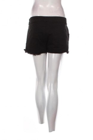Γυναικείο κοντό παντελόνι K. Woman, Μέγεθος XL, Χρώμα Μαύρο, Τιμή 6,99 €