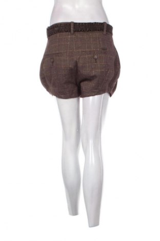 Дамски къс панталон Killah, Размер M, Цвят Многоцветен, Цена 12,66 €
