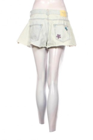 Γυναικείο κοντό παντελόνι ONLY, Μέγεθος L, Χρώμα Πολύχρωμο, Τιμή 10,99 €