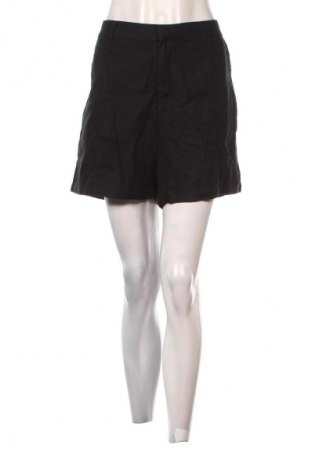 Damen Shorts Pull&Bear, Größe XL, Farbe Schwarz, Preis 14,99 €