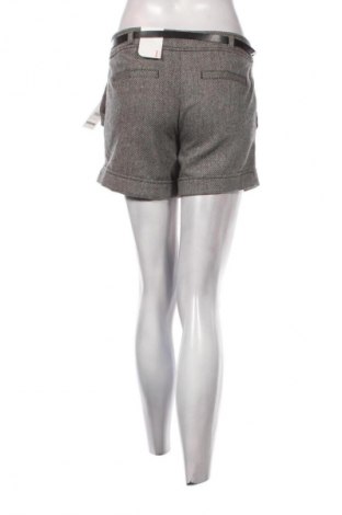 Γυναικείο κοντό παντελόνι S.Oliver, Μέγεθος M, Χρώμα Πολύχρωμο, Τιμή 12,99 €