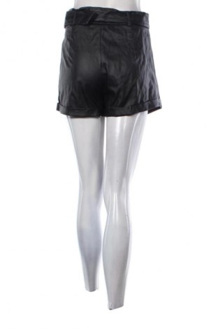 Pantaloni scurți de femei SHEIN, Mărime S, Culoare Negru, Preț 25,99 Lei