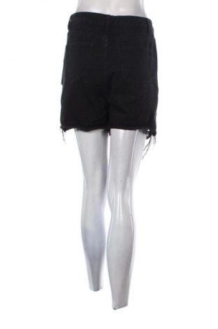 Γυναικείο κοντό παντελόνι SHEIN, Μέγεθος S, Χρώμα Μαύρο, Τιμή 10,99 €
