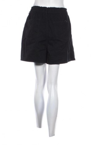 Pantaloni scurți de femei Sinsay, Mărime XL, Culoare Negru, Preț 28,99 Lei