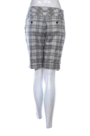 Női rövidnadrág St.Emile, Méret S, Szín Sokszínű, Ár 2 619 Ft