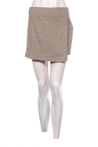 Pantaloni scurți de femei Stradivarius, Mărime S, Culoare Multicolor, Preț 36,99 Lei