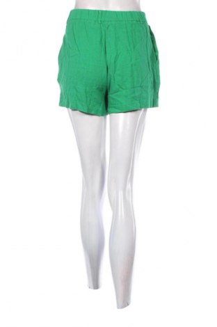 Damen Shorts Stradivarius, Größe S, Farbe Grün, Preis 5,99 €