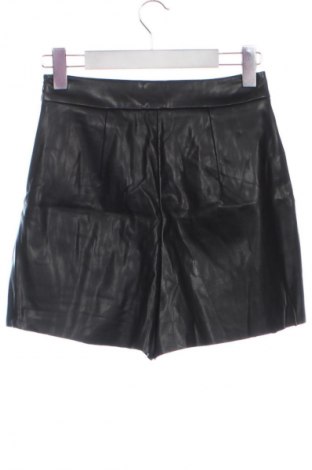 Női rövidnadrág Stradivarius, Méret XS, Szín Fekete, Ár 4 229 Ft