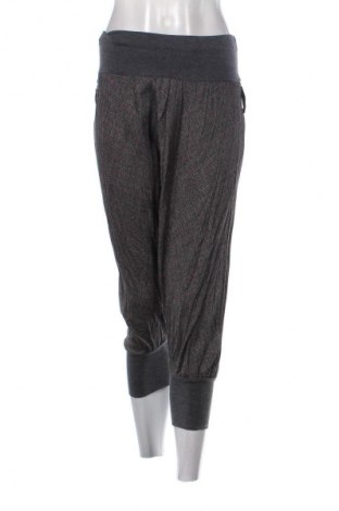 Дамски къс панталон Unbranded, Размер S, Цвят Многоцветен, Цена 2,04 €