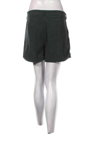 Pantaloni scurți de femei Unbranded, Mărime L, Culoare Verde, Preț 18,99 Lei